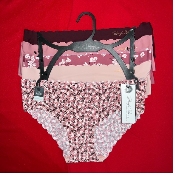 Authentic NWT